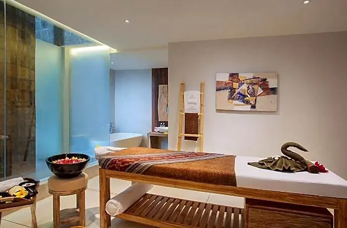 Wyndham Dreamland Bali Resort 5*