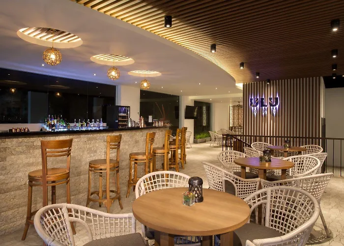 Wyndham Dreamland Bali 5* أُلُواتو